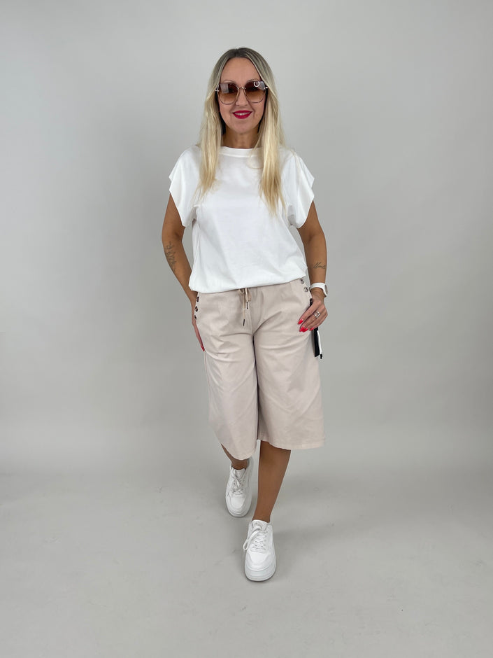 Bermuda mit Details in Beige