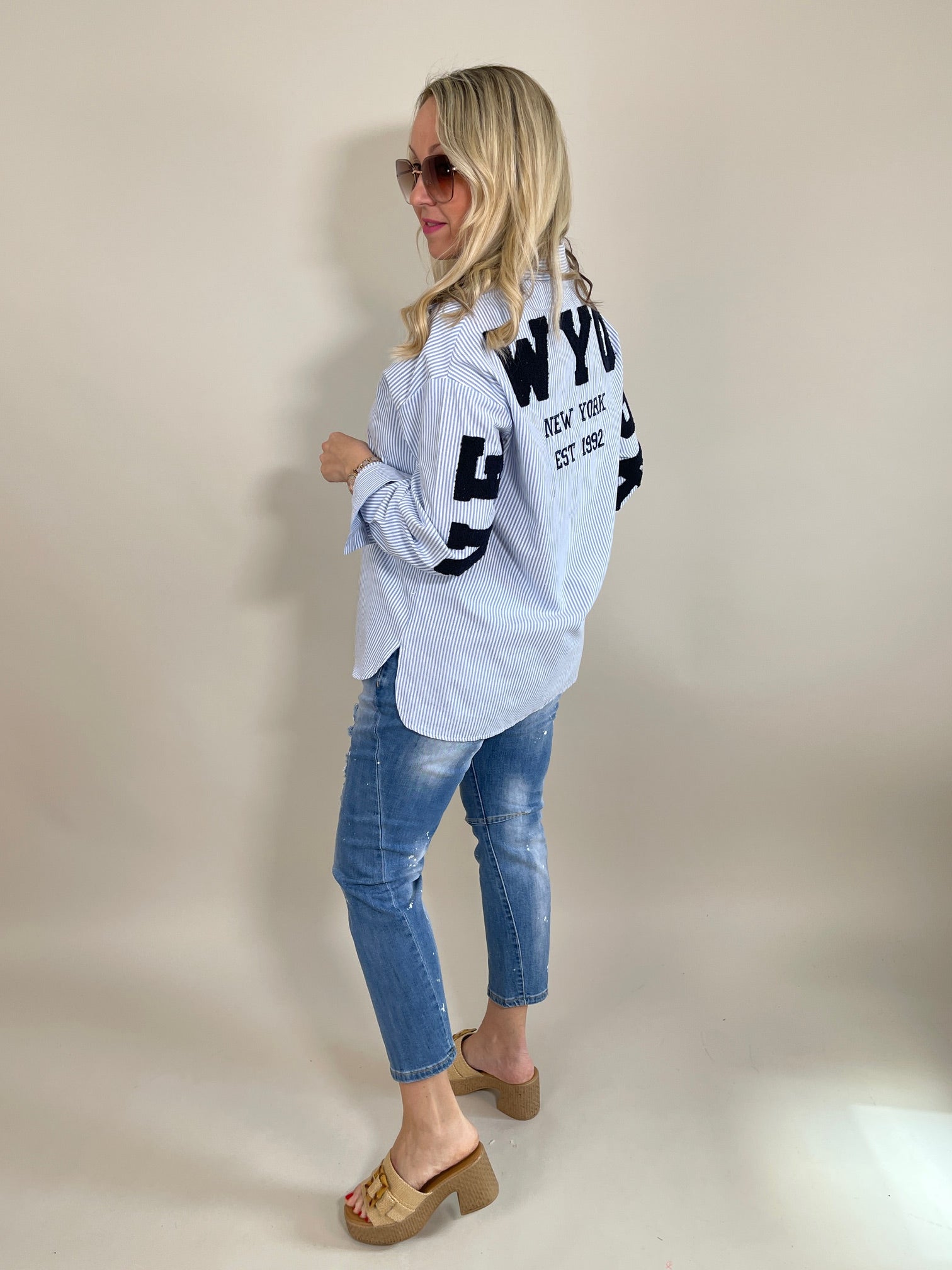 Bluse mit Streifen und Schriftzug in Blau Artikel 5913