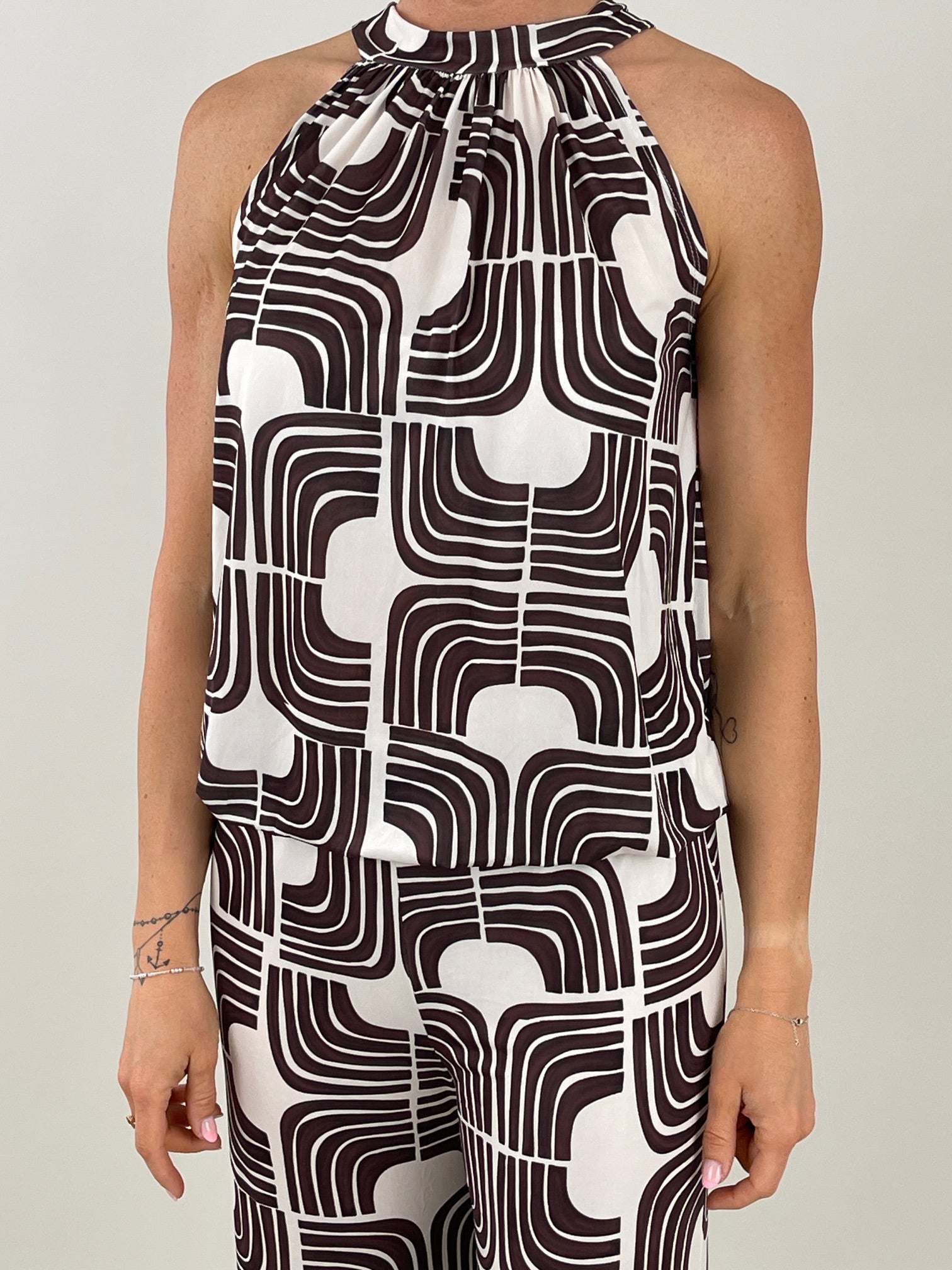Neckholder Top Muster in Mokka/Offwhite Artikel 5919