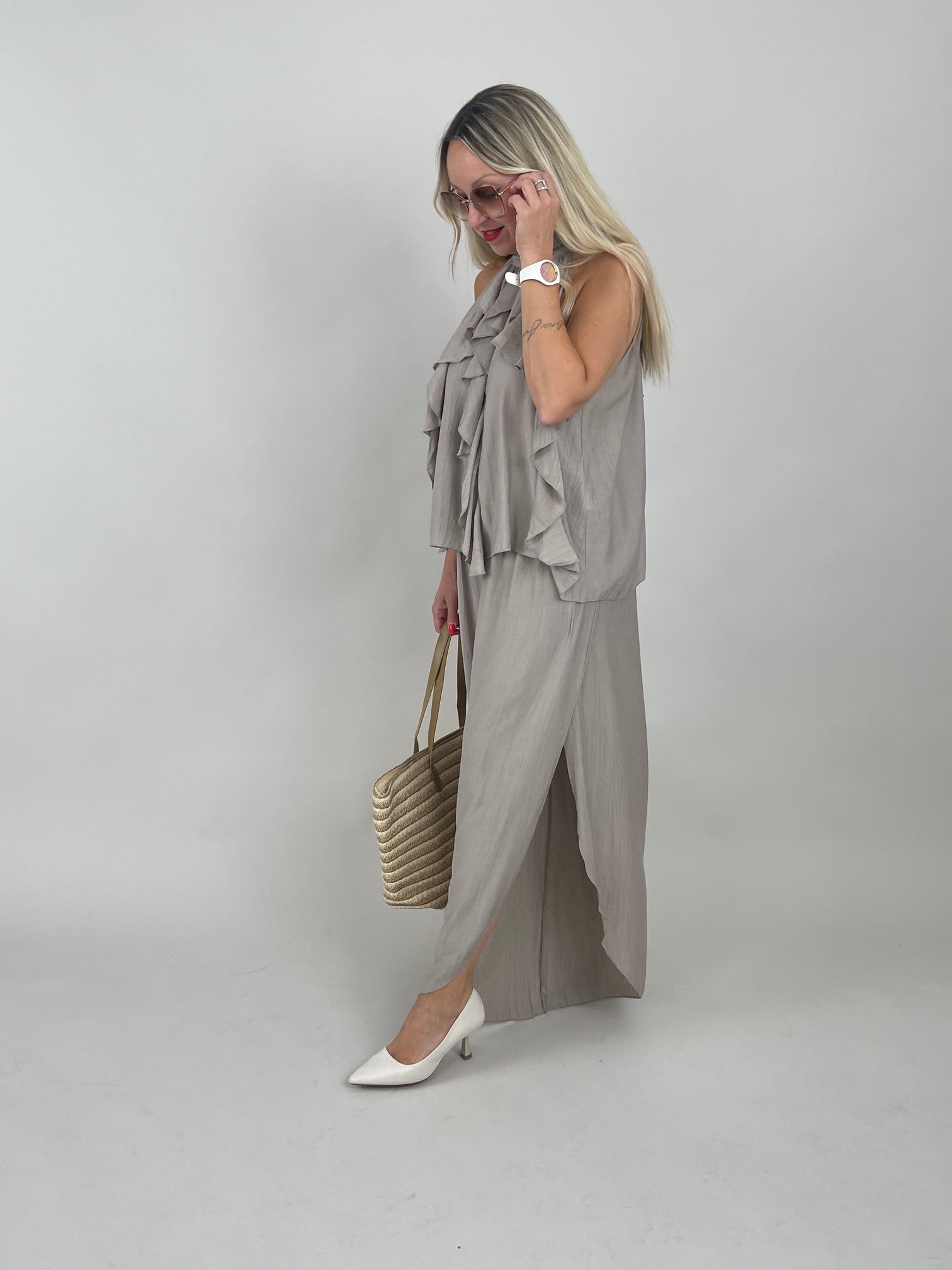 2-Teiler Neckholder-Top & Weite Hose in Taupe