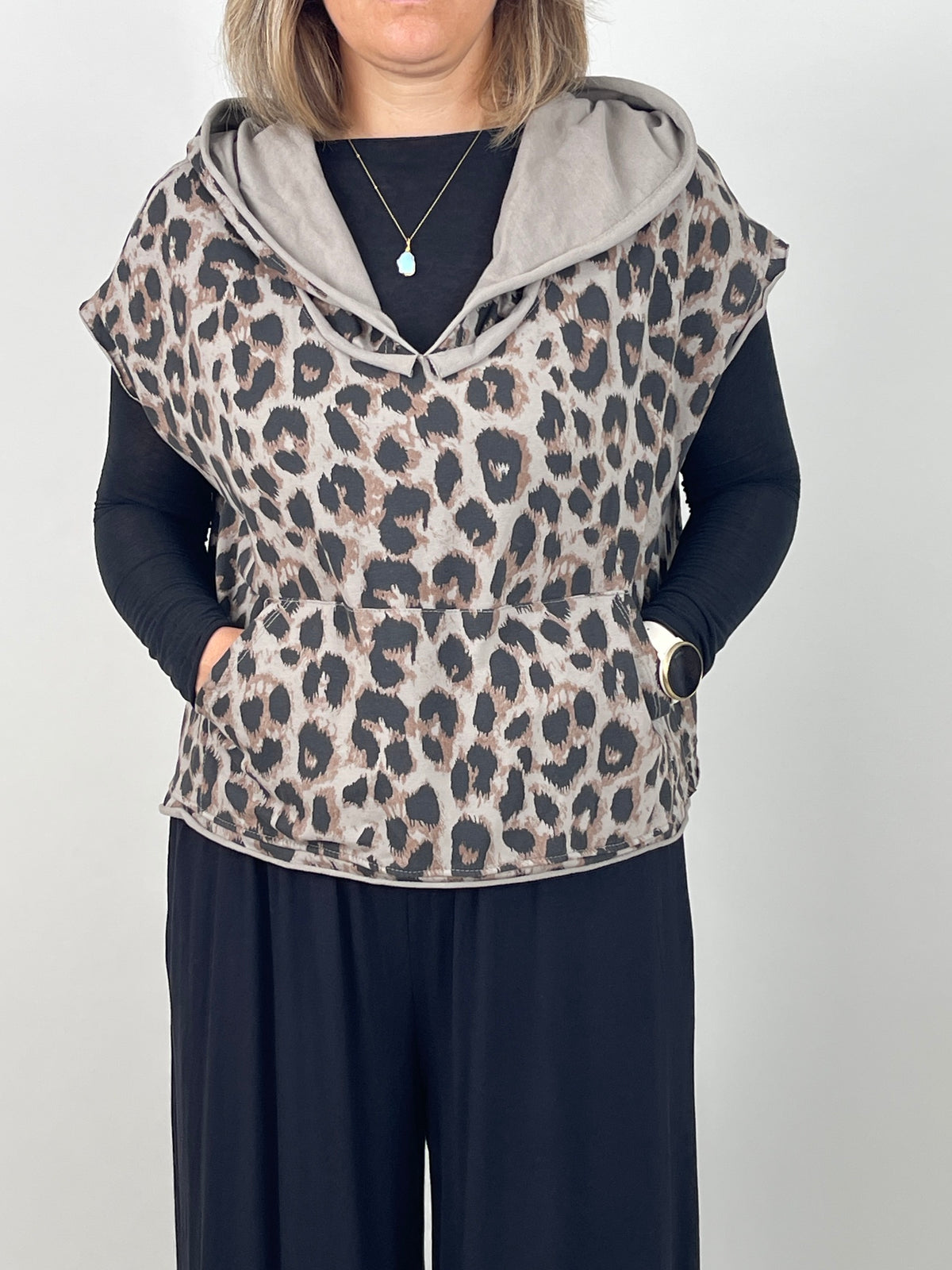 Sweatshirt Kurzarm mit Kapuze Leo/Taupe