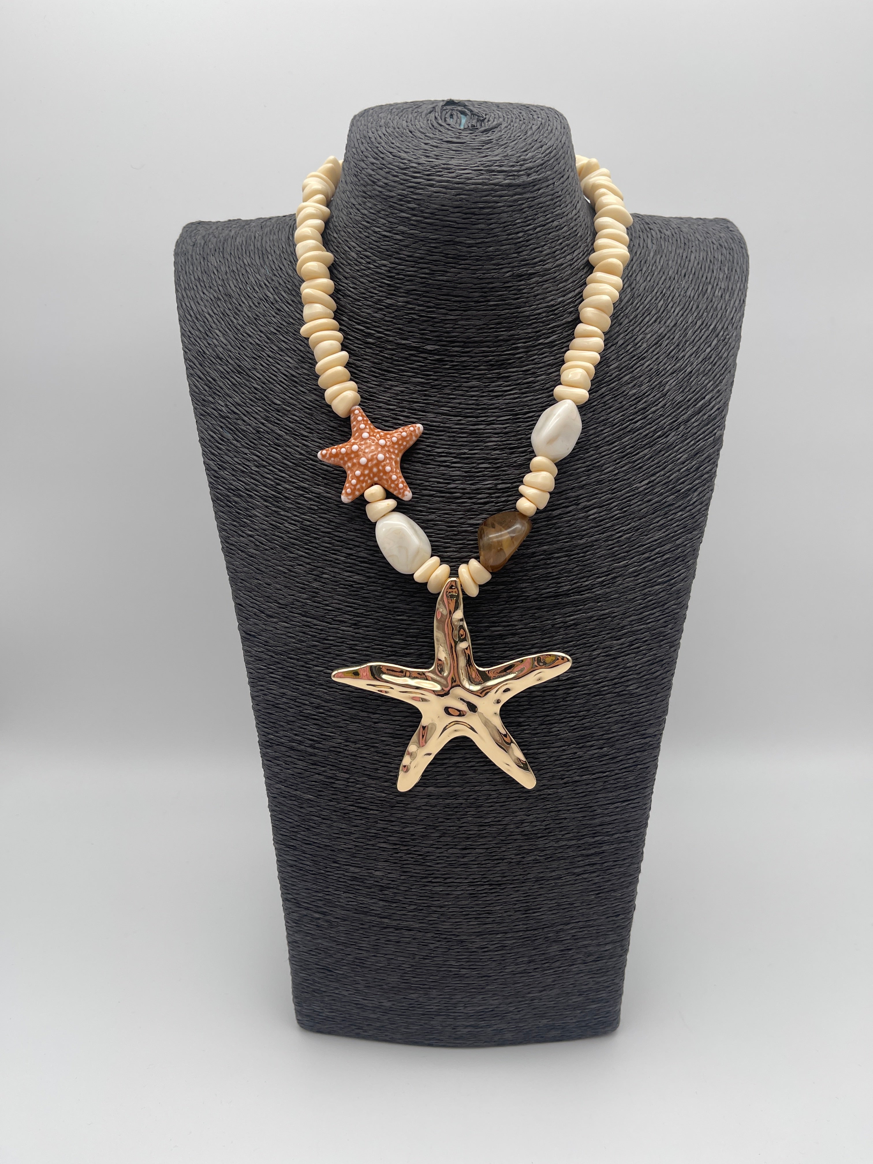 Kette Kurz Seestern mit Details Gold