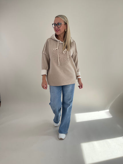 Hoodie Feinstrick 3D Schrift in Taupe Artikel 6301
