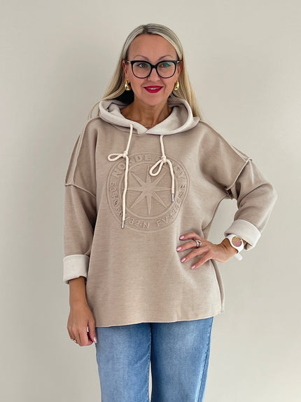Hoodie Feinstrick 3D Schrift in Taupe Artikel 6301