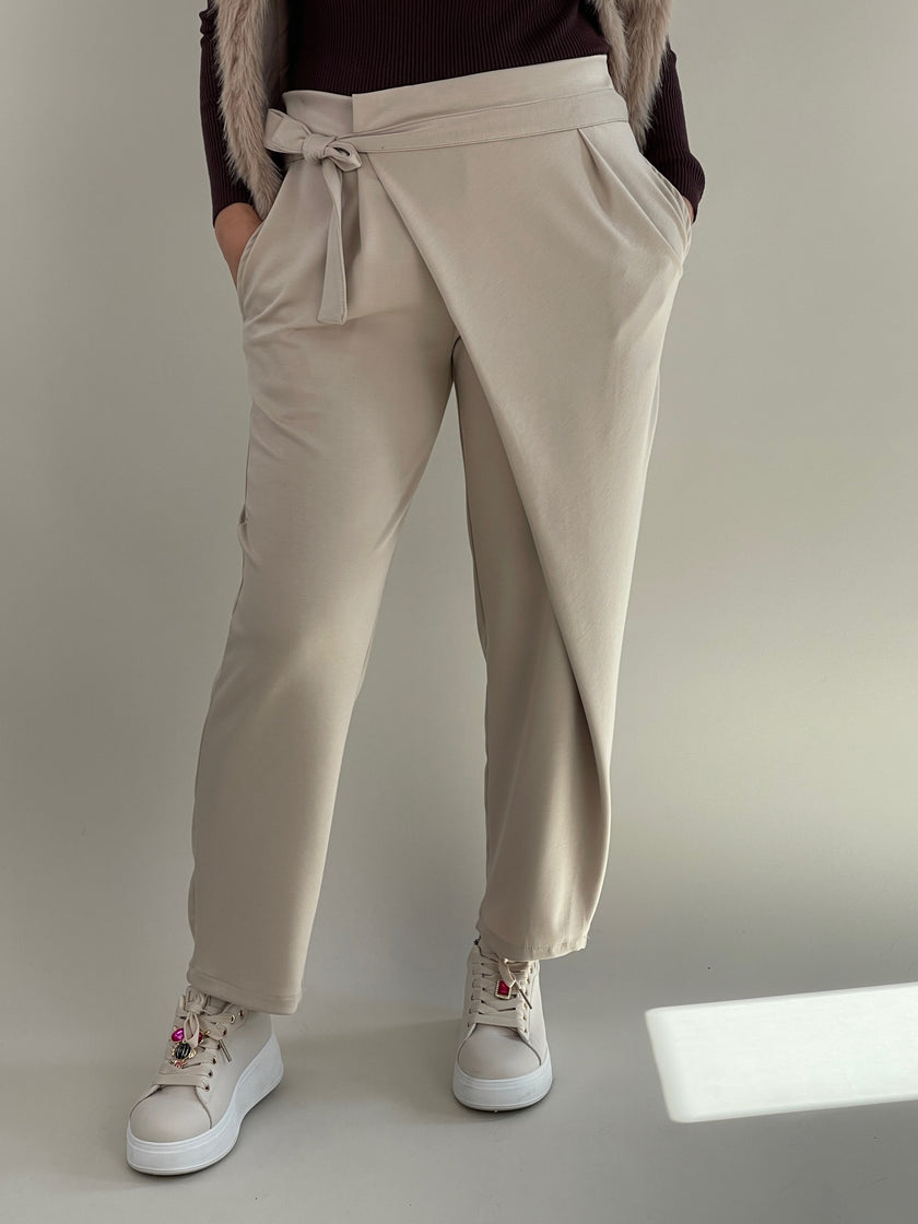 Hose mit Bindedetail in Beige Art. 6315