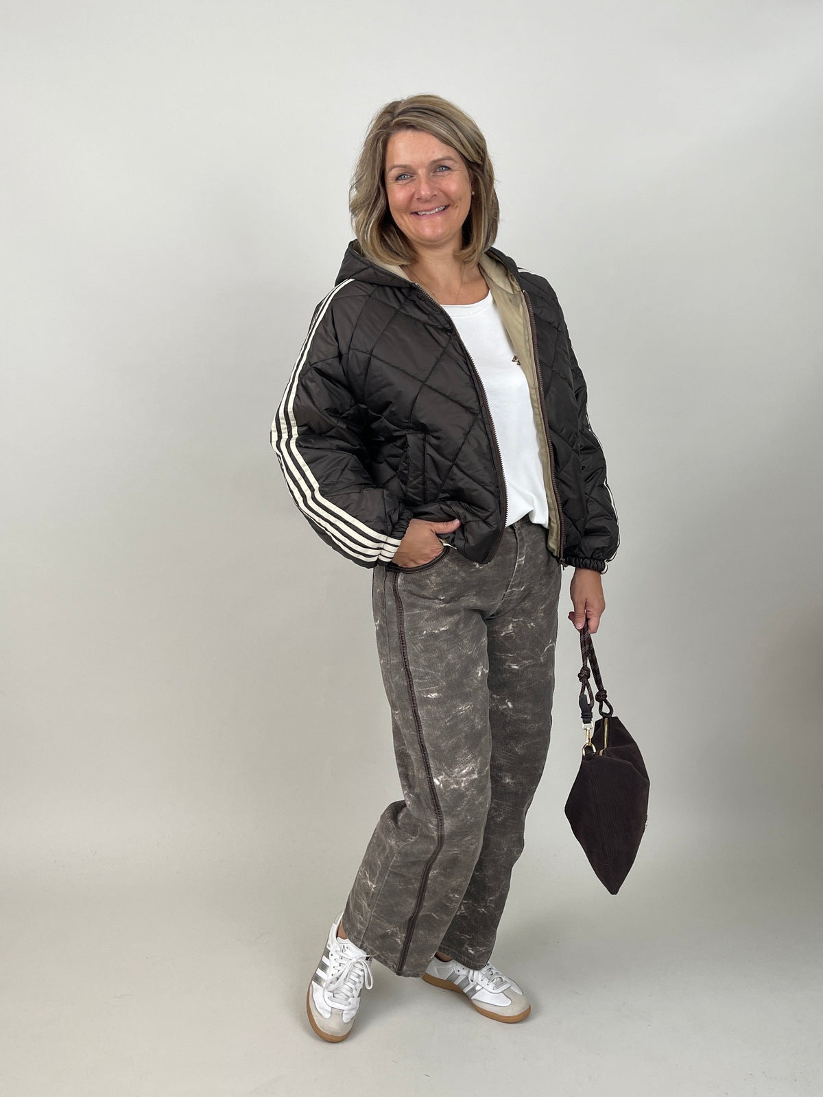 Steppjacke mit Streifen in Mokka