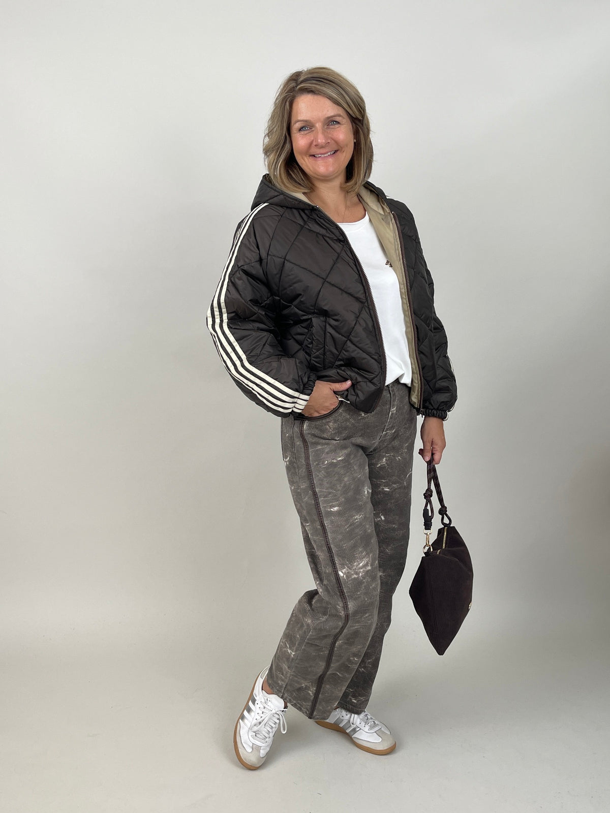 Steppjacke mit Streifen in Mokka