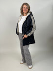 Steppjacke mit Streifen in Schwarz