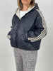 Steppjacke mit Streifen in Schwarz