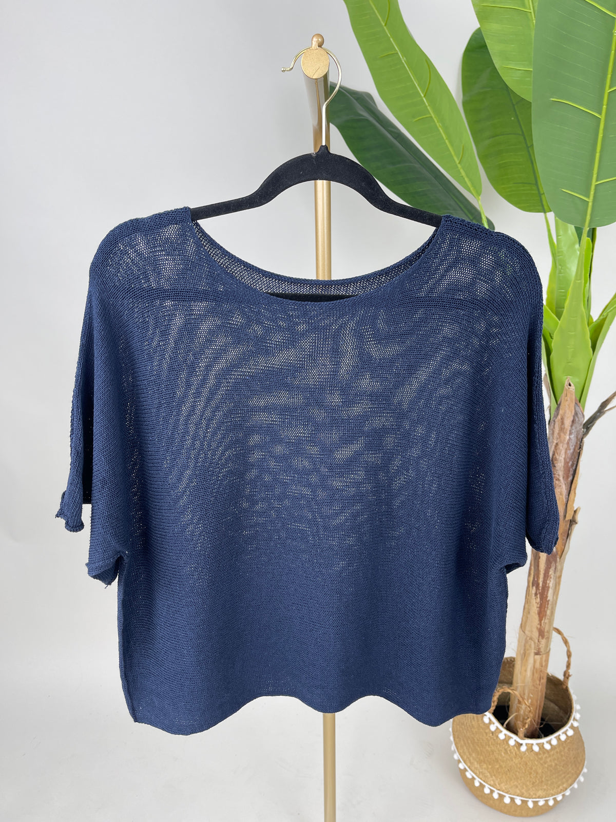 Feinstrickpullover mit lässigem Ärmel