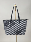 Shopper mit grafischem Muster