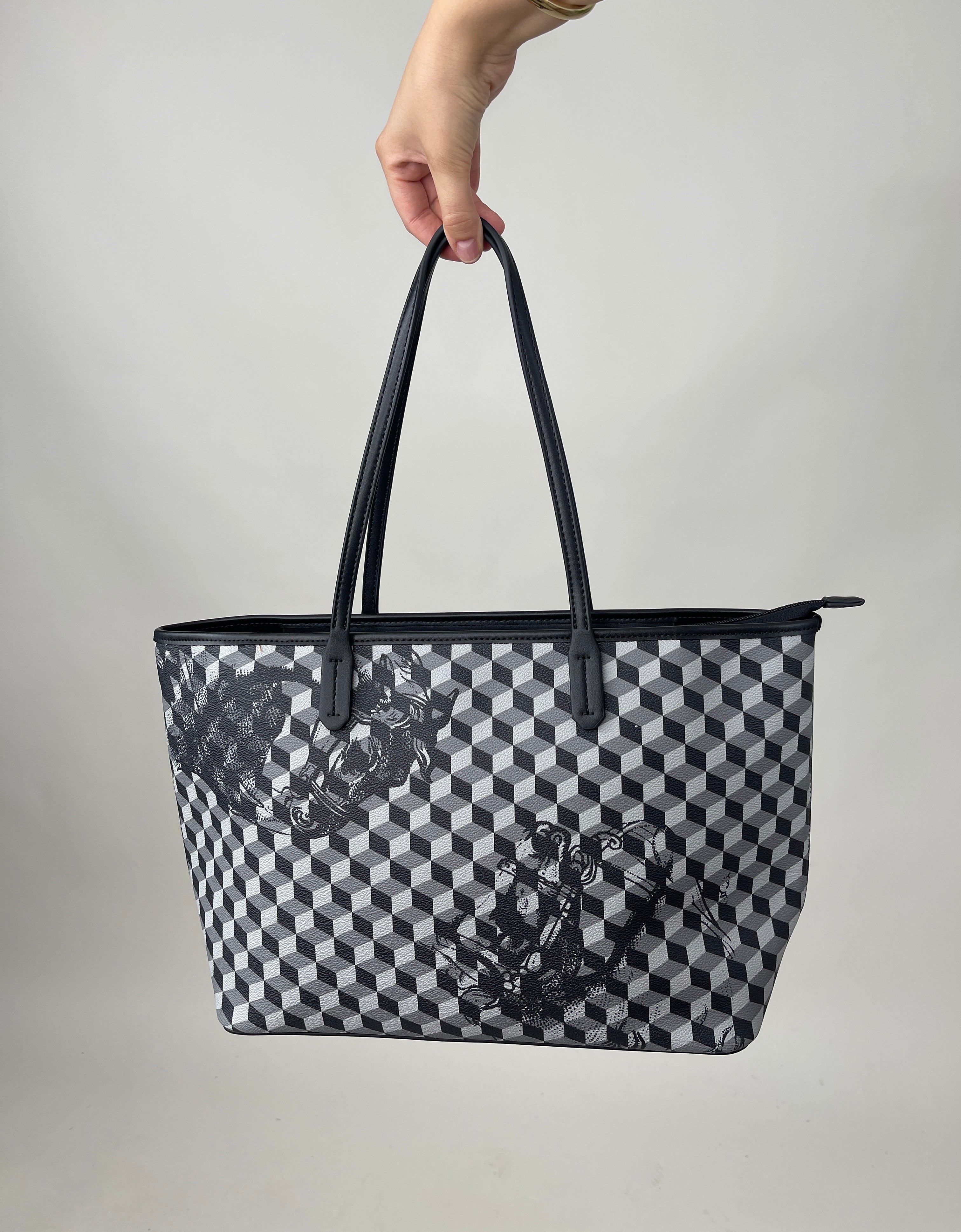 Shopper mit grafischem Muster