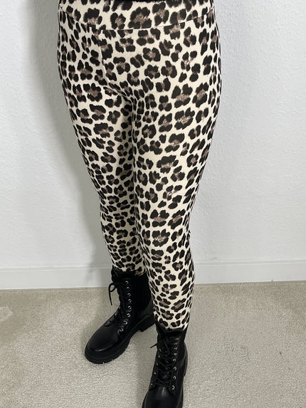 Leggings mit Leoprint in versch. Farben Artikel 5272