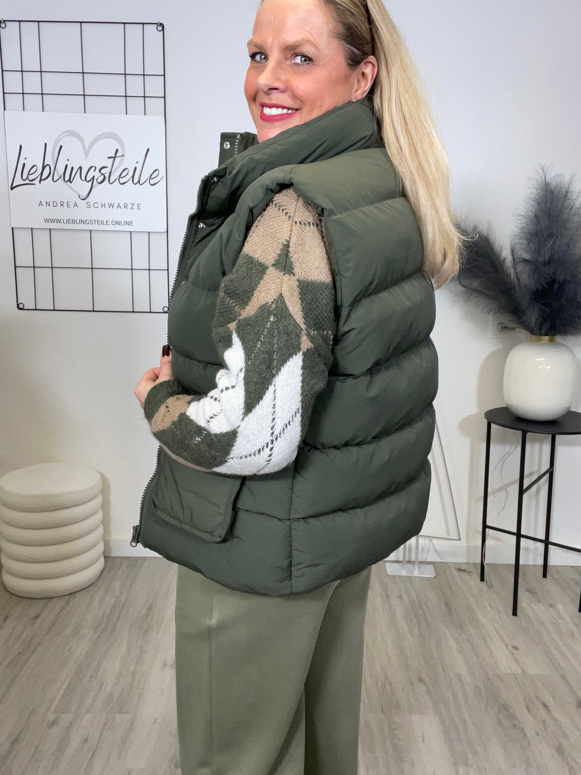 Steppweste in Khaki