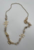 Kette mit Details in Beige