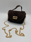 Kleine Ledertasche goldene Details in Mokka