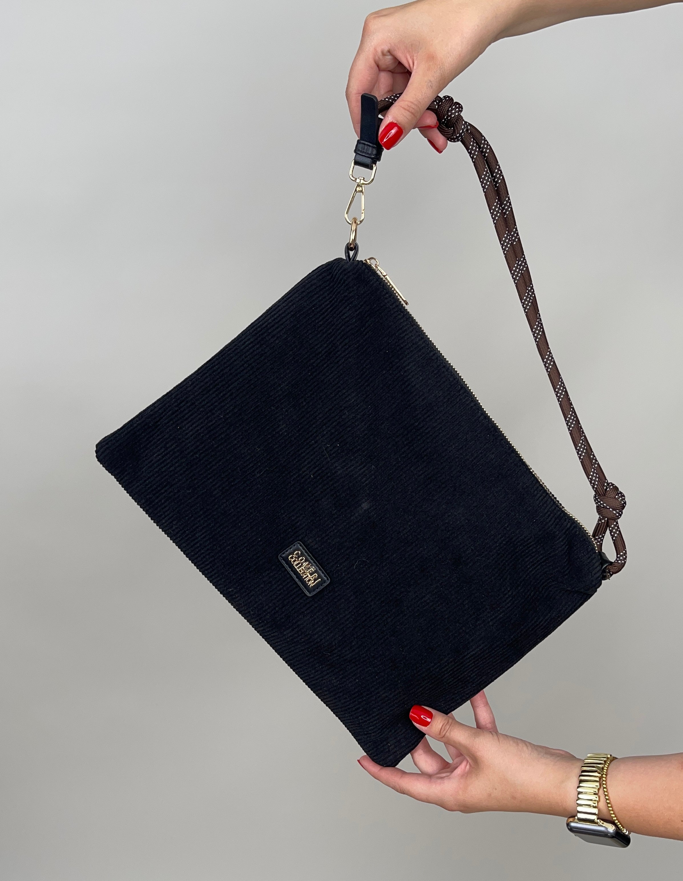 Cordtasche in Schwarz