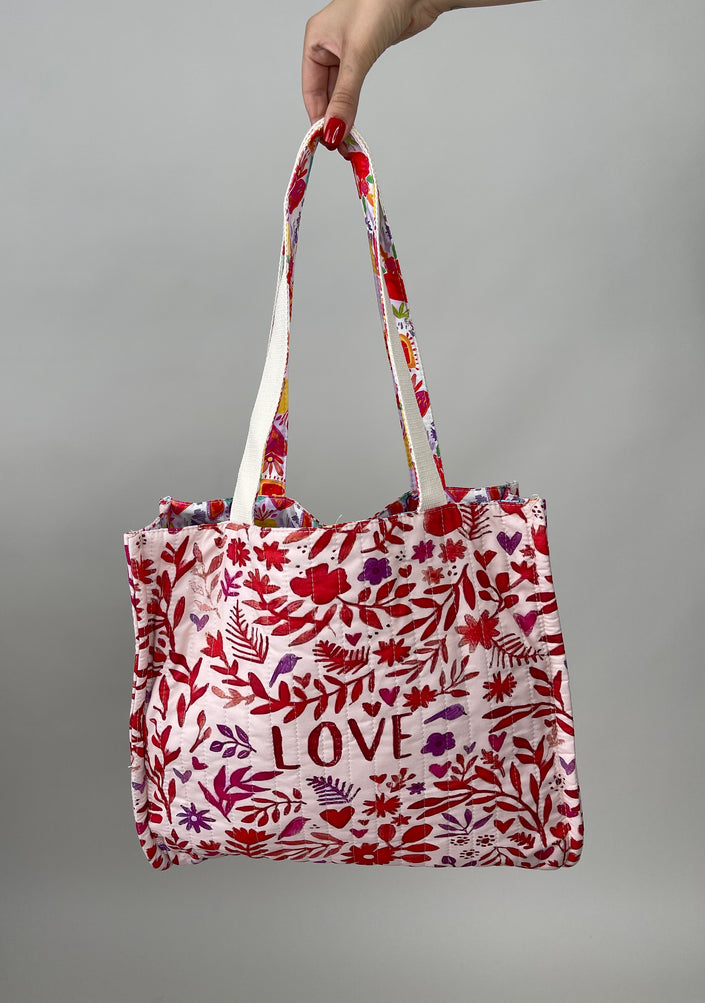 Shopper in buntem Muster