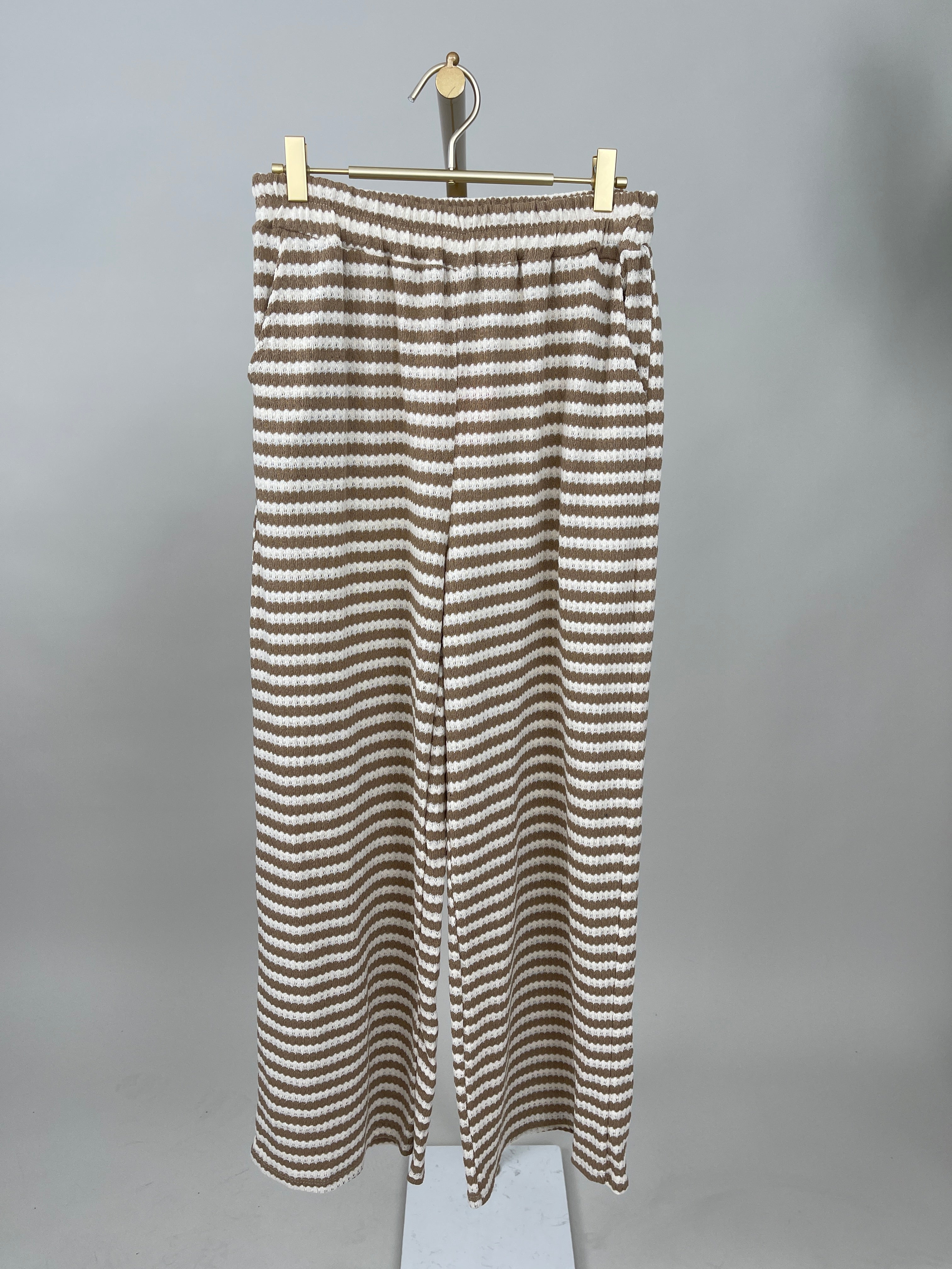 Strickhose Streifen in Camel