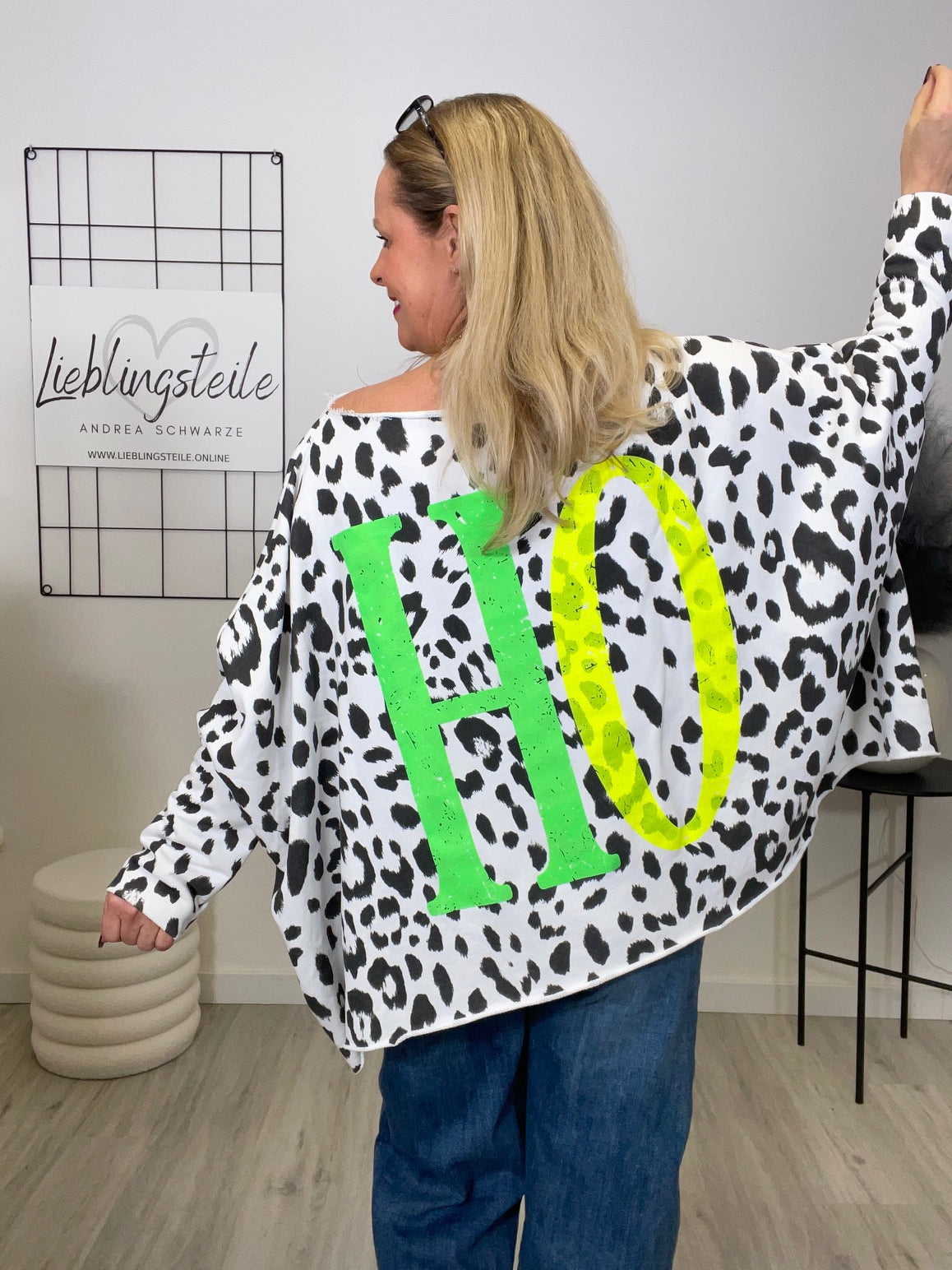 Sweatshirt Leo in Schwarz/Weiß Art. 6696