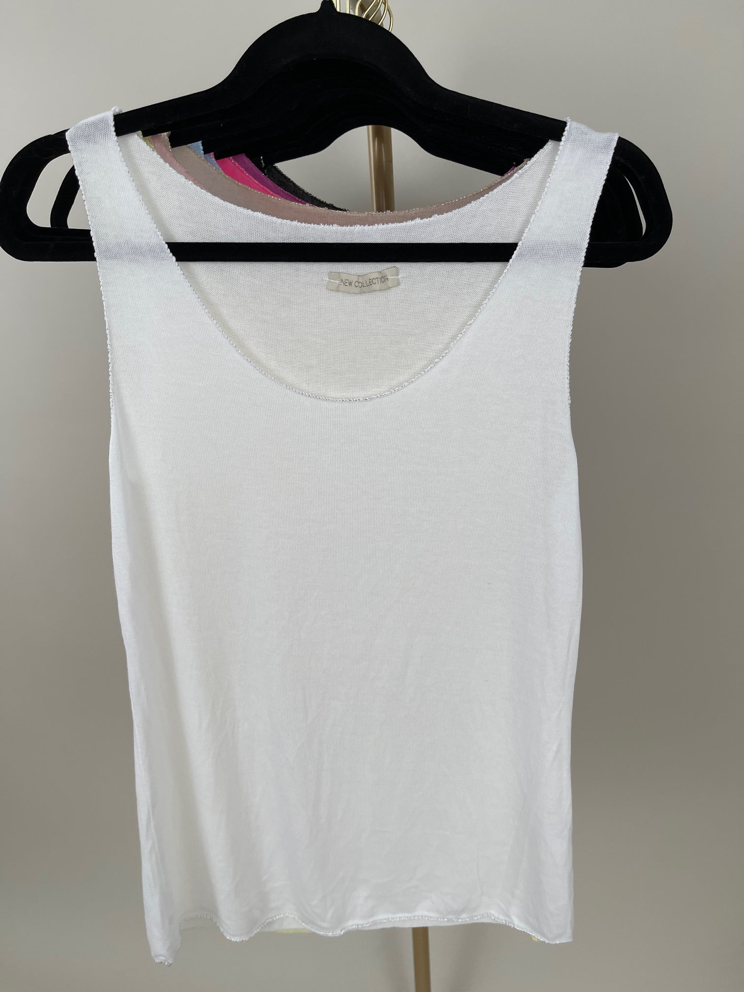 Top mit Glitzerrand in versch. Farben Artikel 5988