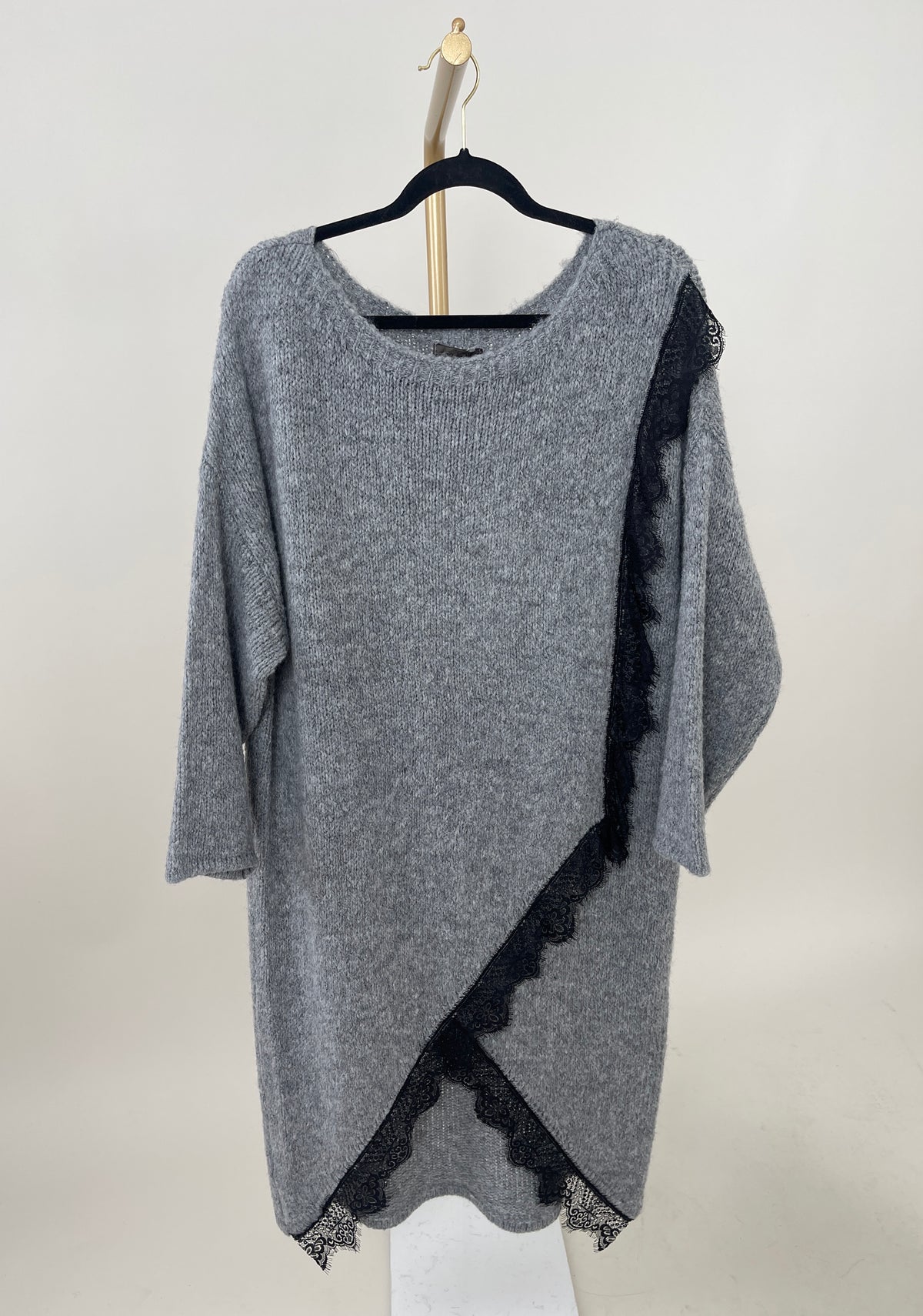 Strickkleid Wickeloptik in Grau