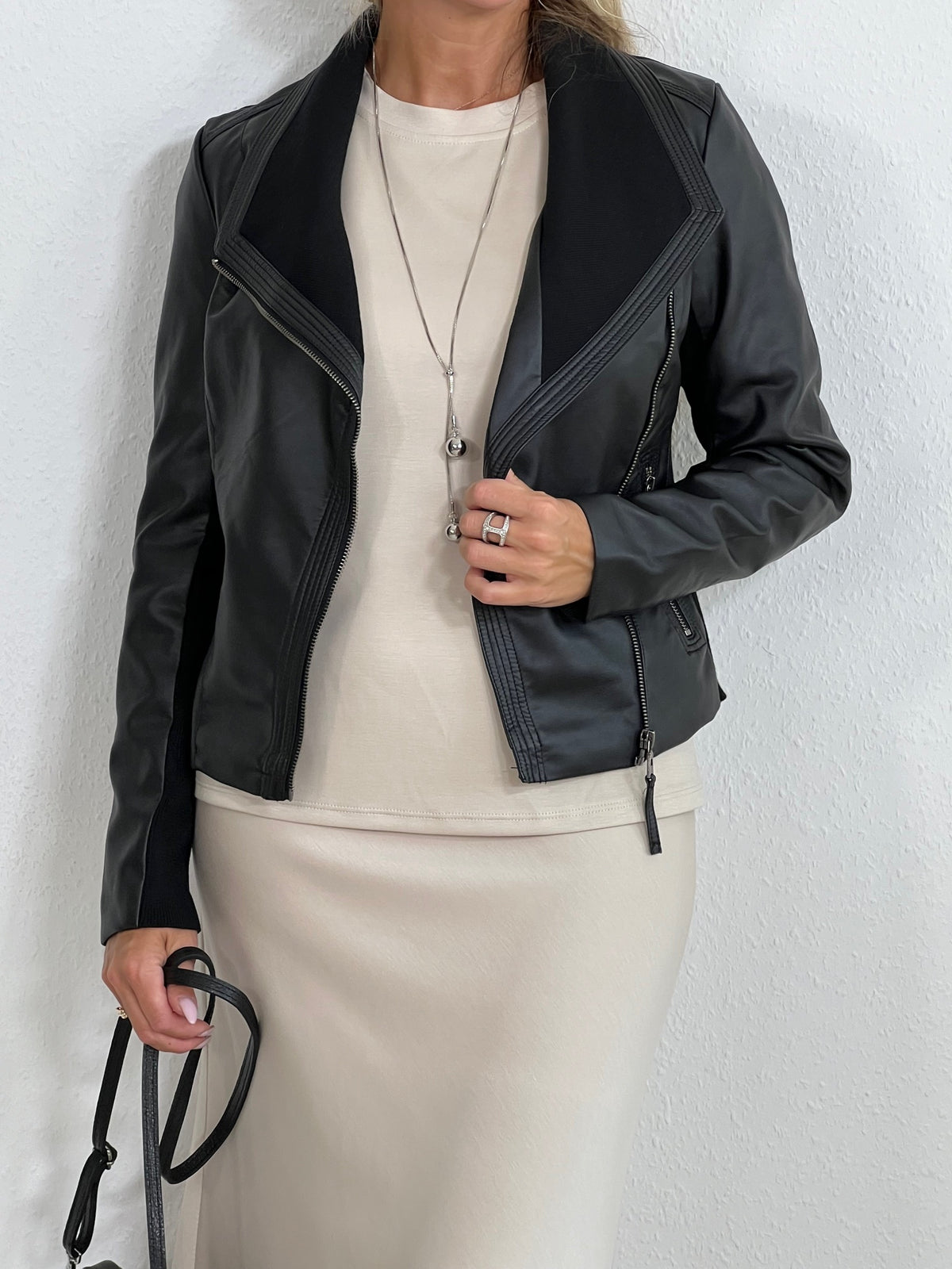 Kunstlederjacke in Schwarz