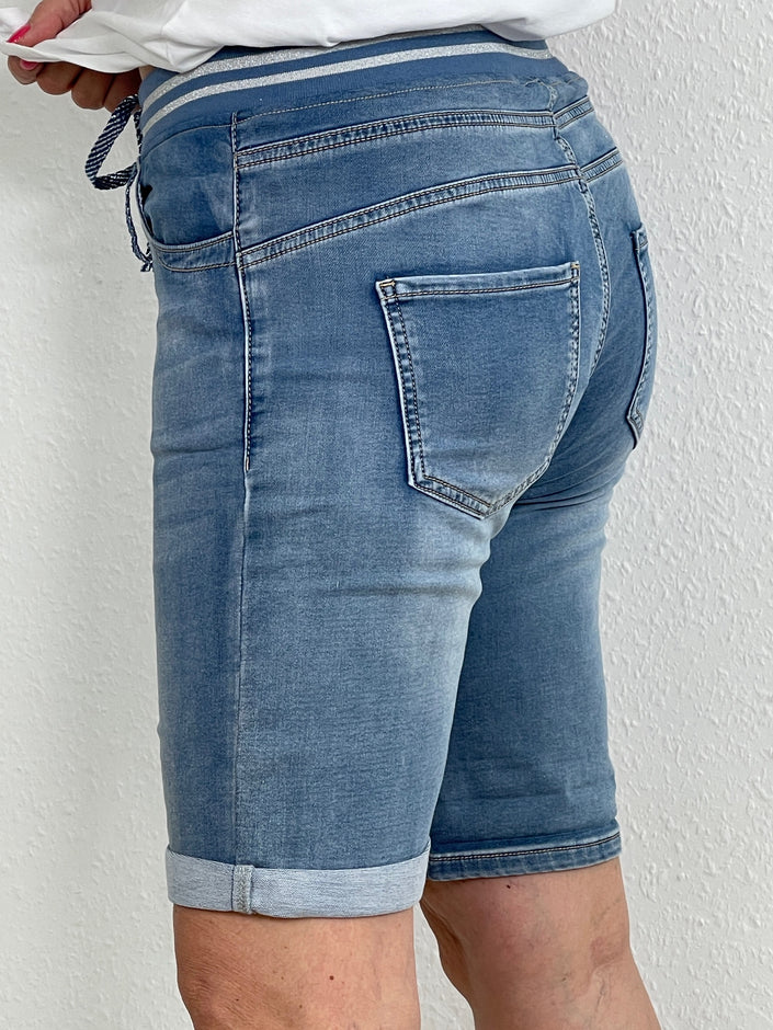 Shorts im Jogpants-Style in Blau