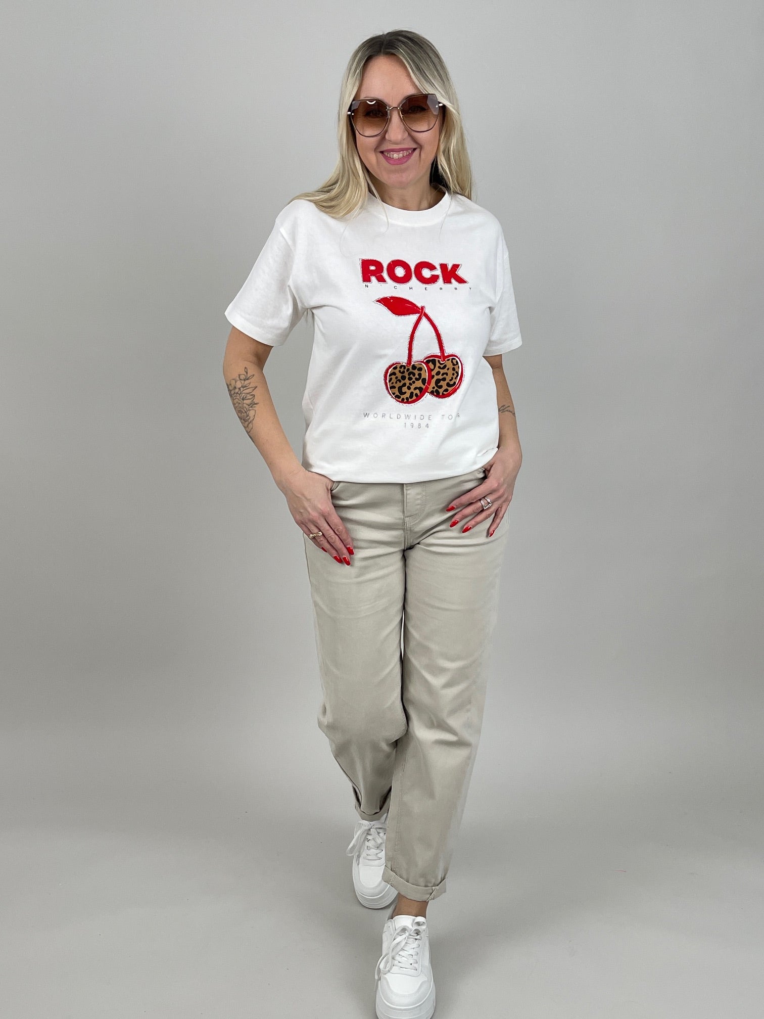 T-Shirt Rock Cherry in Weiß