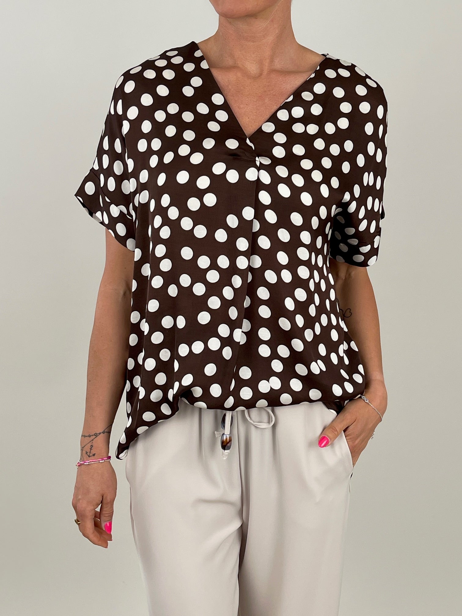 Bluse mit Punkten in Satin-Optik Artikel 6009