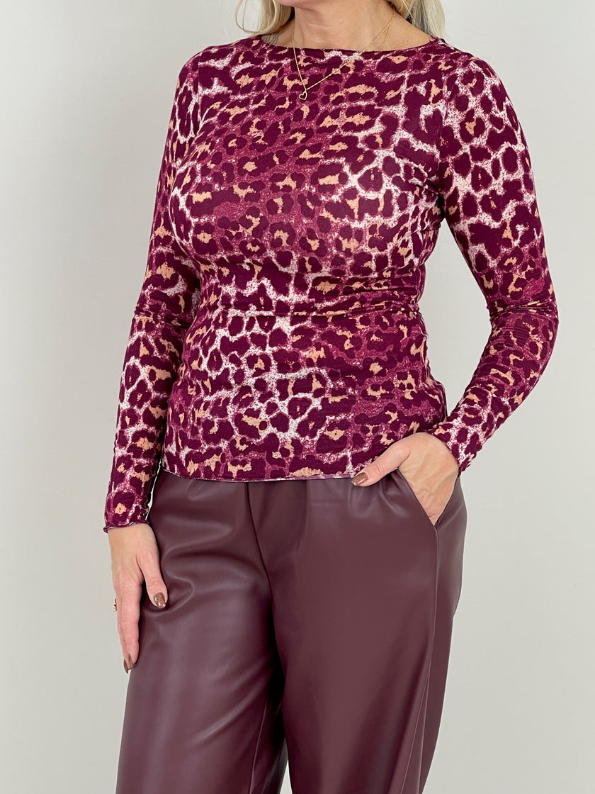 Langarmshirt mit Cashmere Leo in Bordeaux Art. 6458