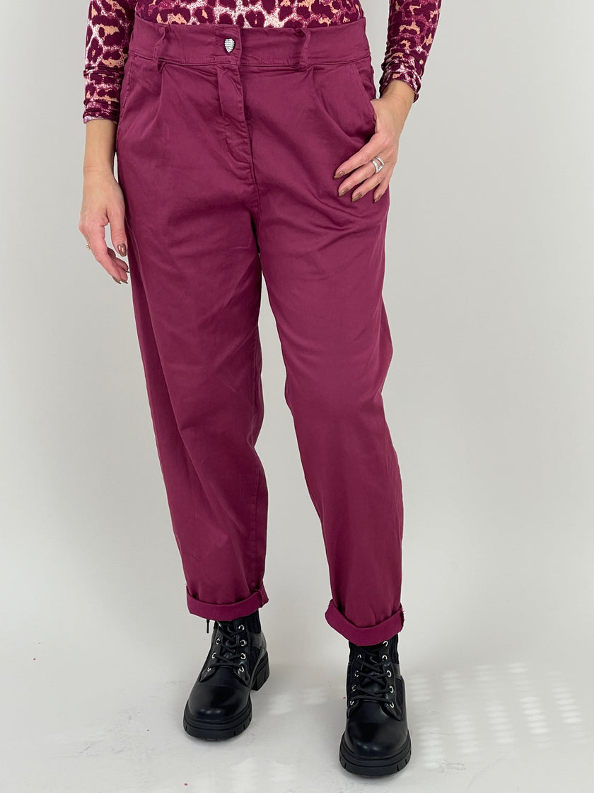 Jogpants leichte Ballon- Form in Pflaume Artikel 6358