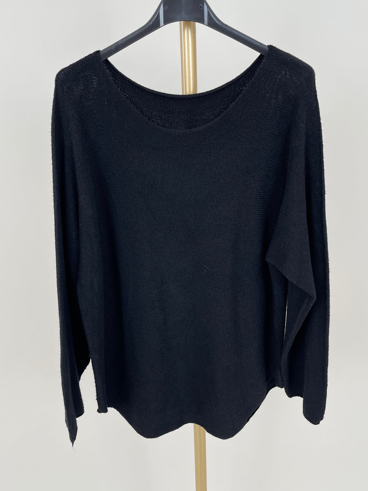 Pullover Uni Rundhals-Ausschnitt in versch. Farben