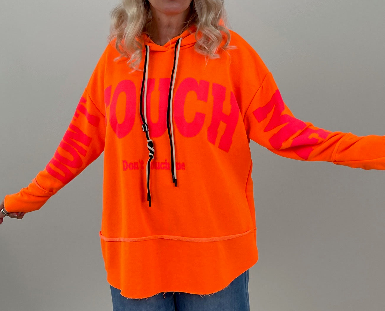 Kapuzen-Sweatshirt mit Print in Orange/Pink Artikel 6698