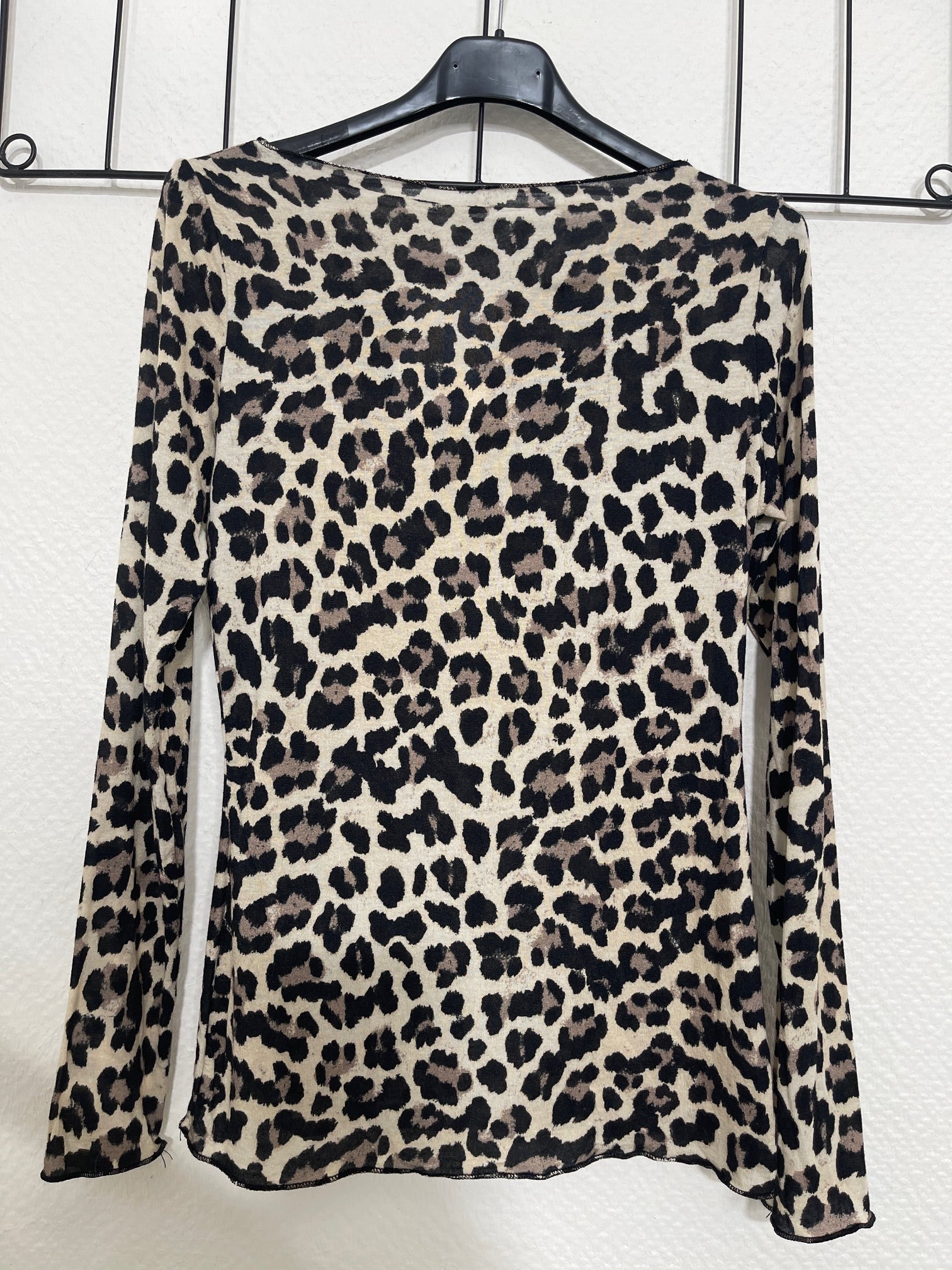 Langarmshirt mit Cashmere Leo in Beige Art. 6457