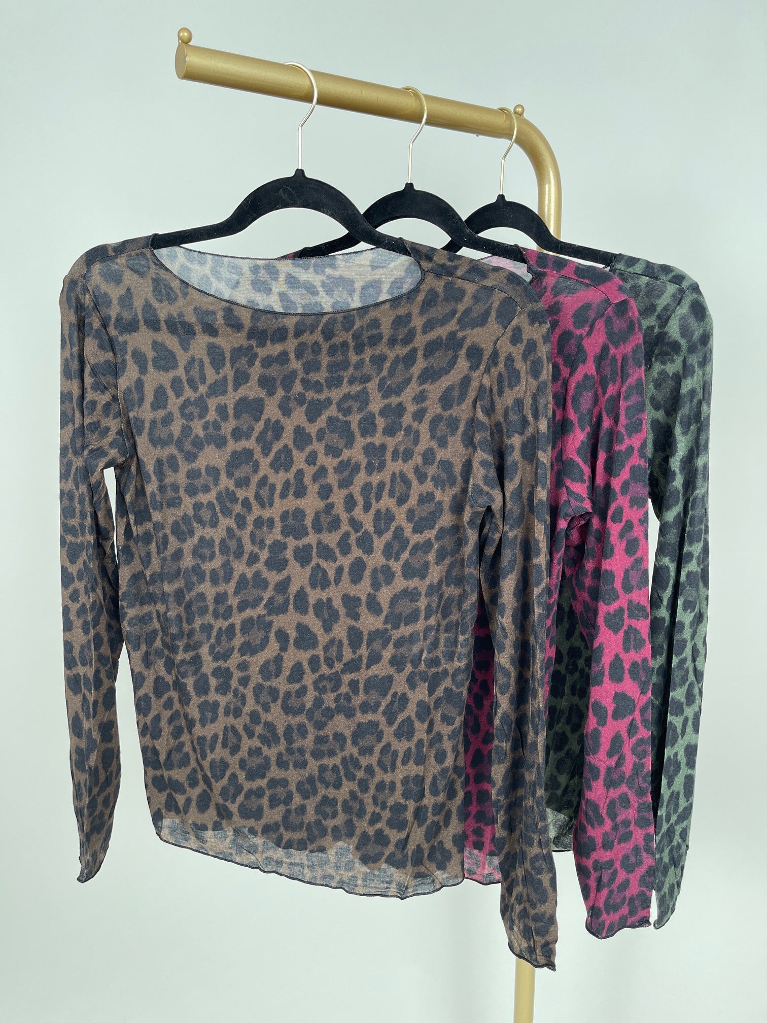 Langarmshirt Cashmere Leomuster in versch. Farben Art. 6509