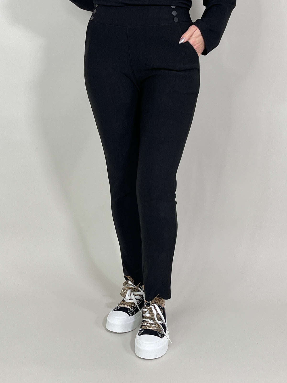 Leggings Basic mit Knöpfen am Bund