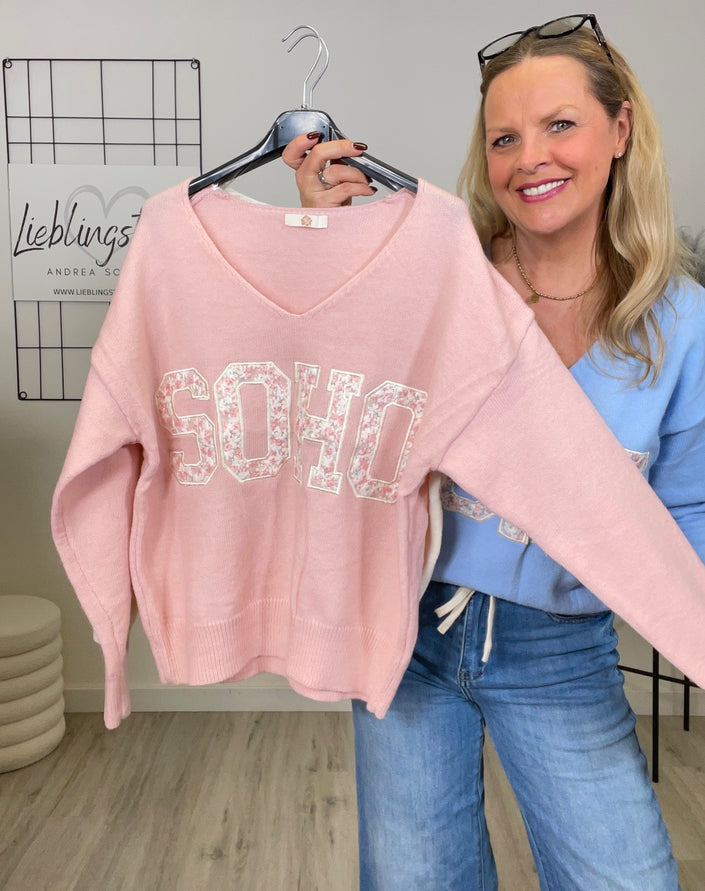 Pullover Schrift mit Blumenprint in versch. Farben Art. 6720