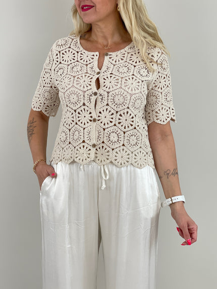 Jäckchen mit Häkelspitze in Beige Artikel 6090