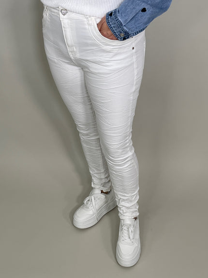 Jeans mit Herzknopf in Weiß Artikel 5576