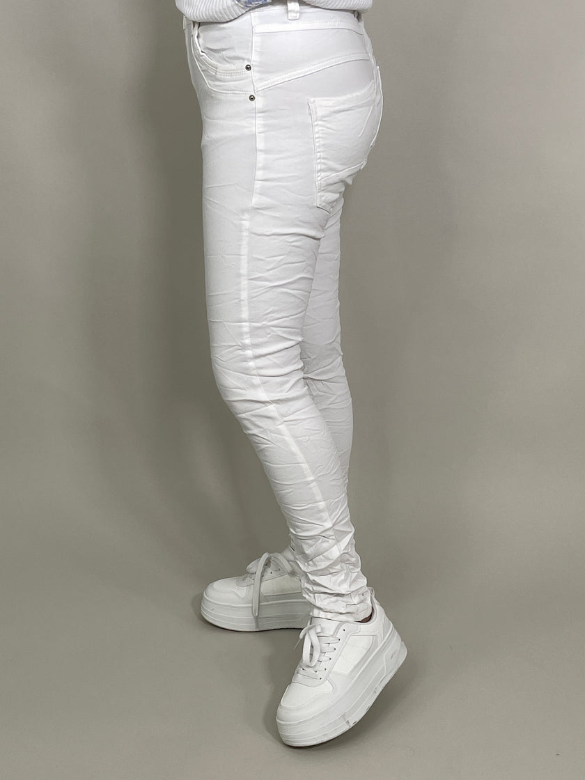 Jeans mit Herzknopf in Weiß Artikel 5576