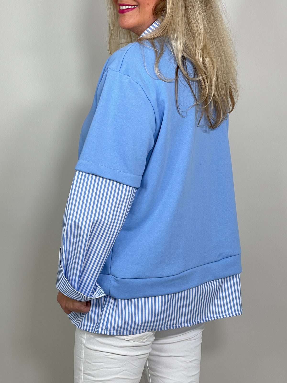 Sweatshirt mit Bluseneinsatz in versch. Farben