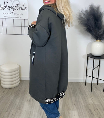 Sweatmantel mit Kapuze in Khakigrau Artikel 6522