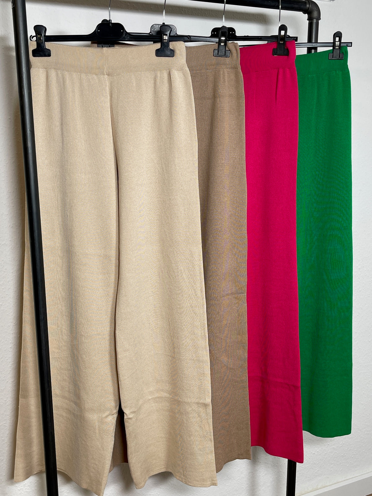 Hose Feinstrick in versch. Farben