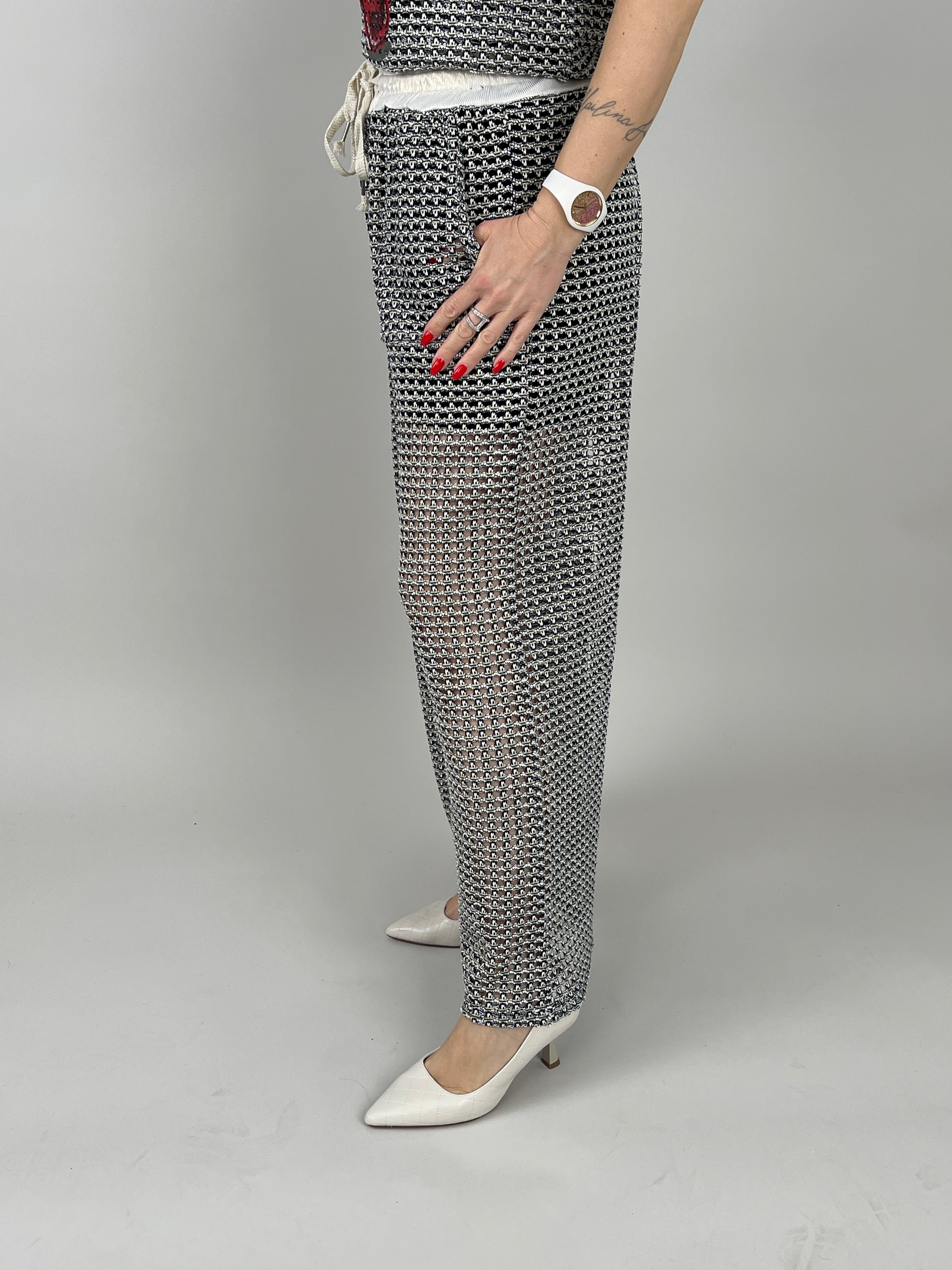 Transparente Hose in Beige/Schwarz