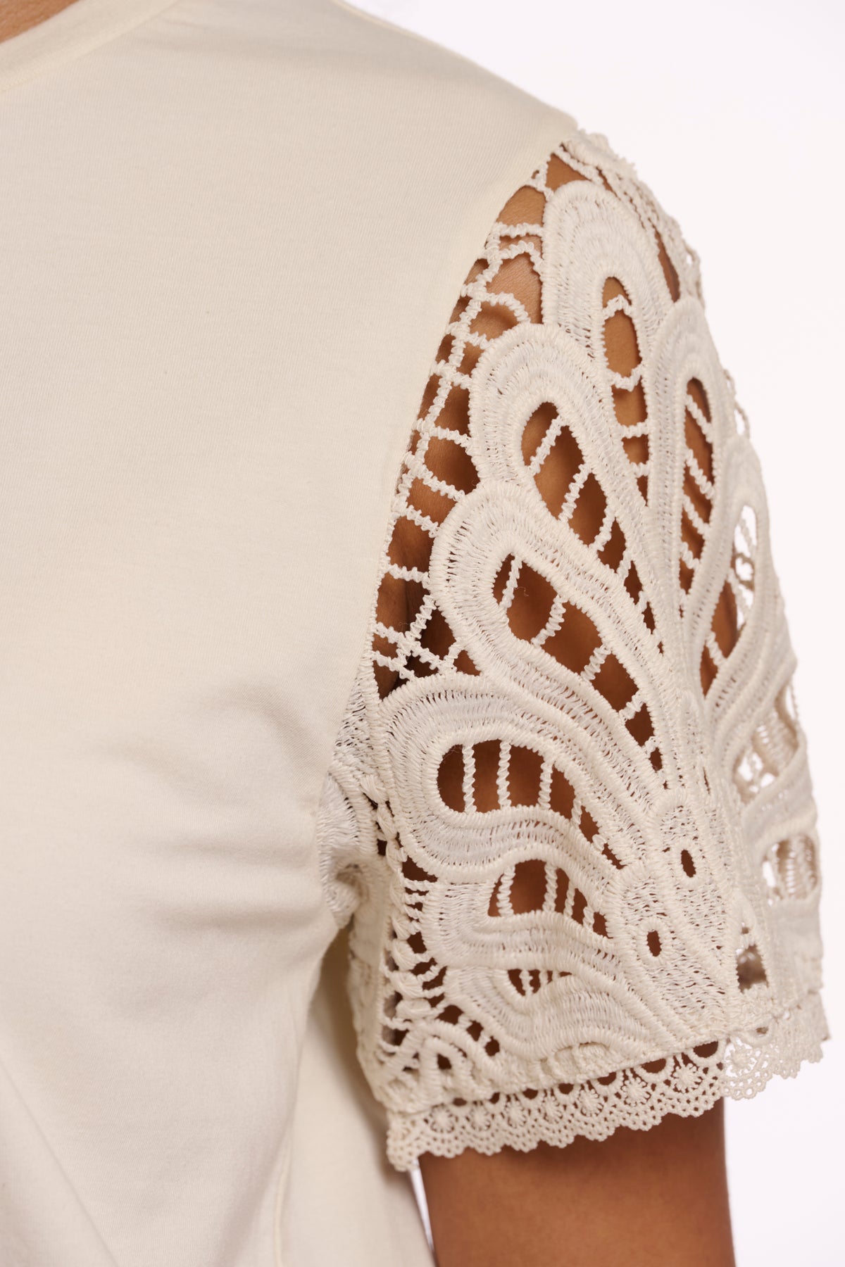 T-Shirt Joney von Rino&Pelle in Birch