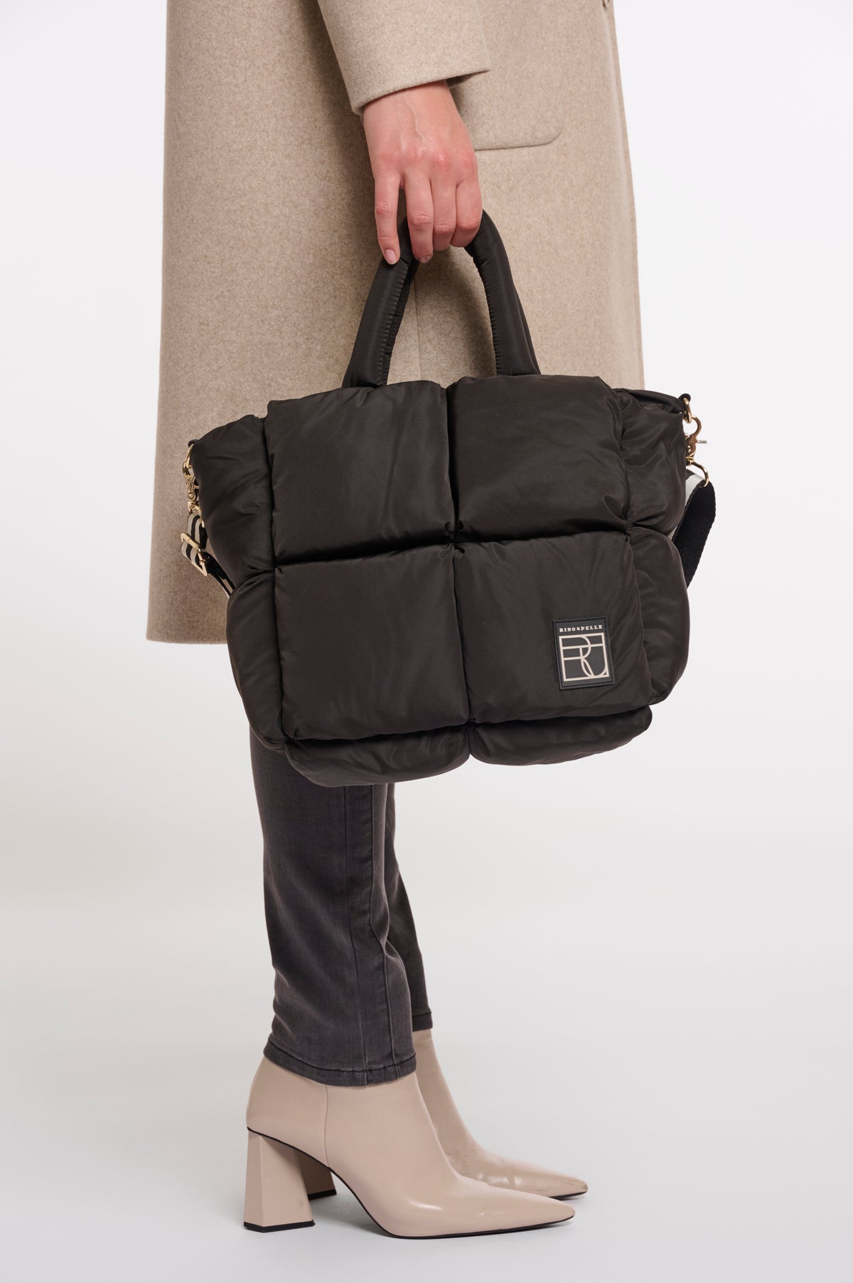 Tasche Nikita von Rino&Pelle in Schwarz