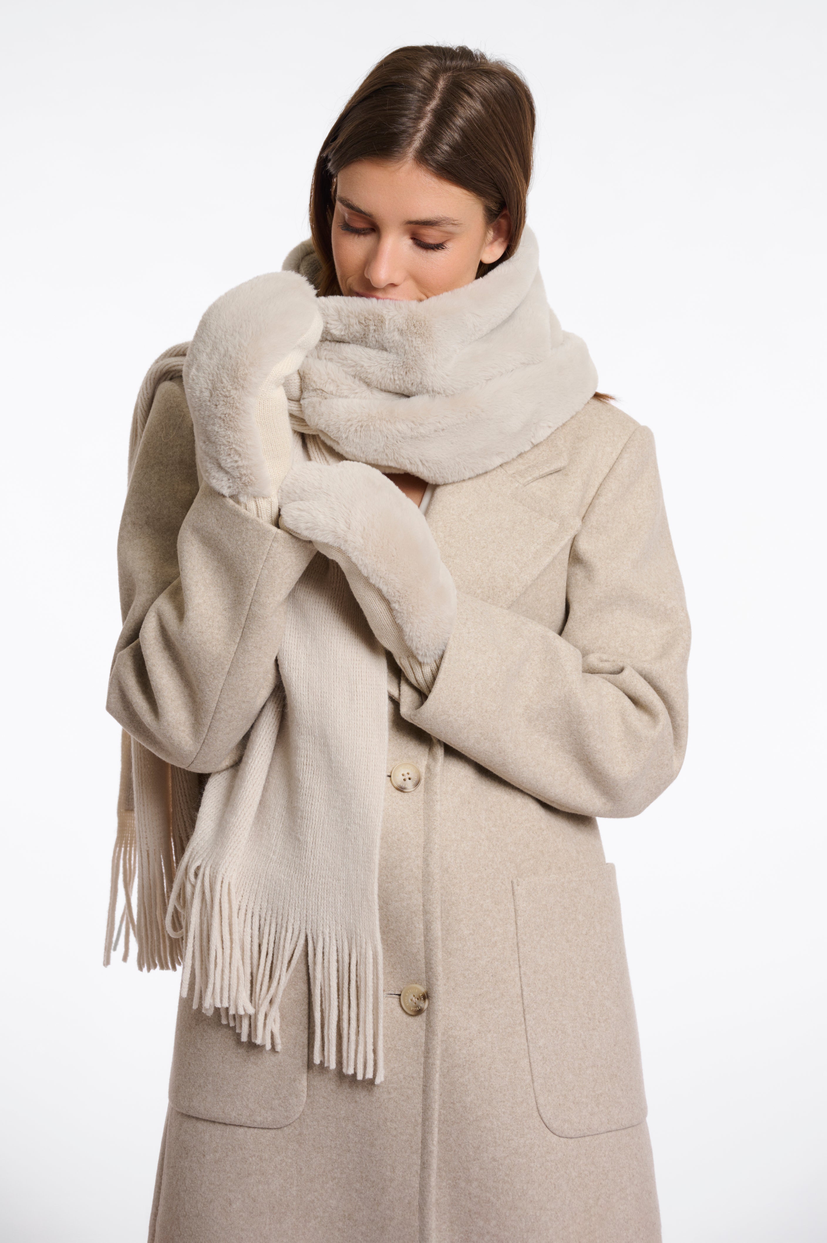 Kunstpelz Handschuhe von Rino&Pelle in Birch RP6627