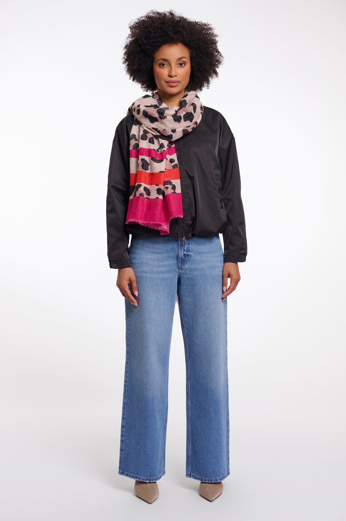 Tuch von Rino&Pelle mit Leo-Print in Pink/Orange
