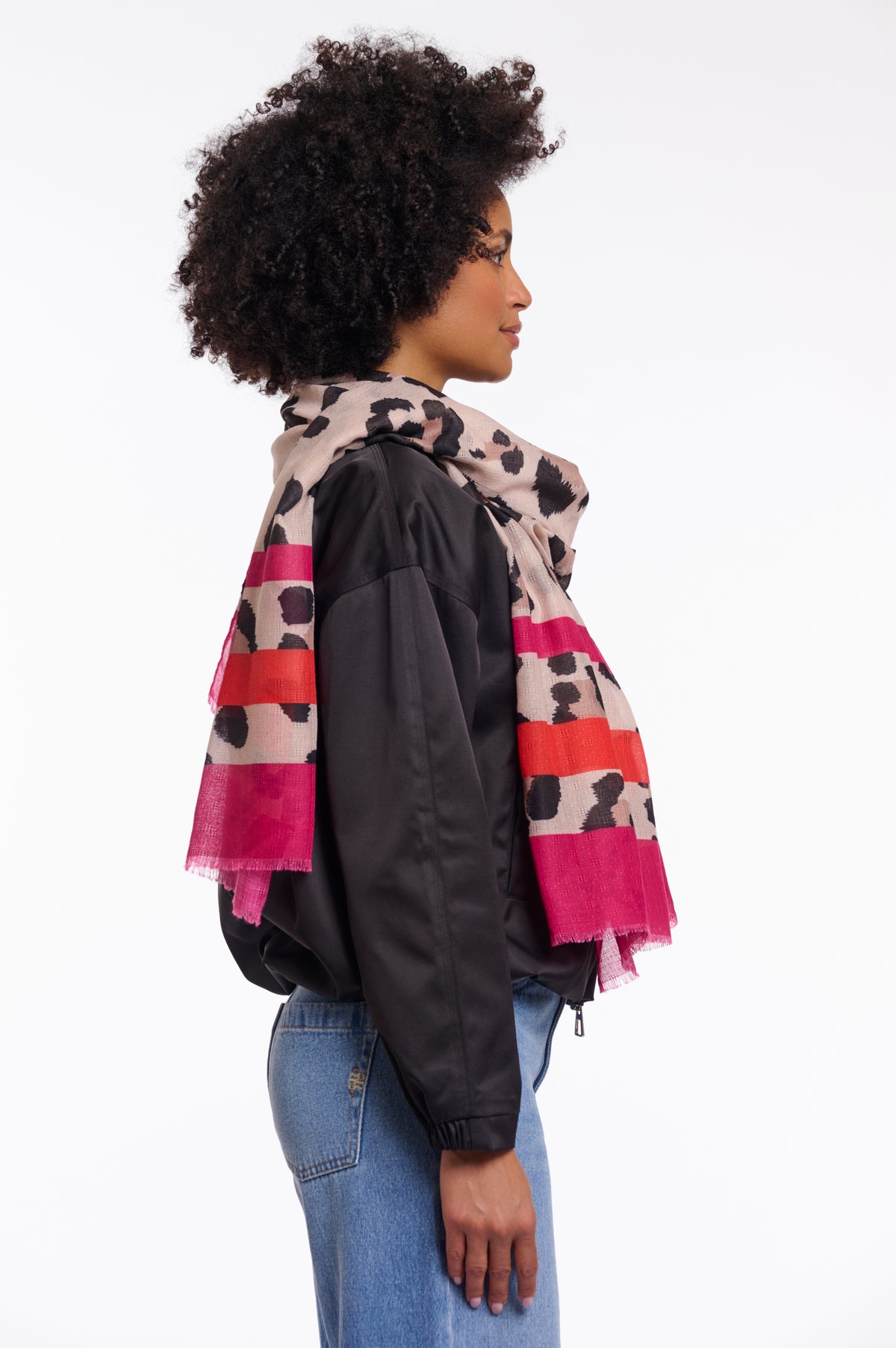 Tuch von Rino&Pelle mit Leo-Print in Pink/Orange